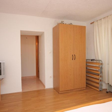 Apartments And Rooms With Parking Space Cunski, Losinj - 2498 Szoba fotó